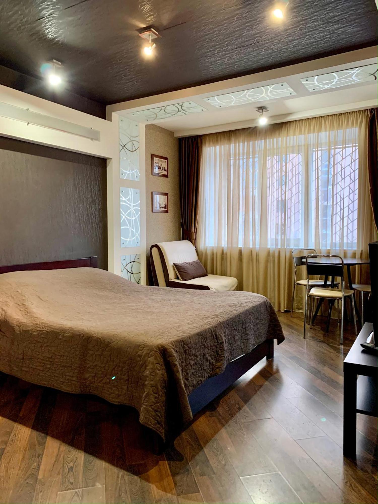 Apartment In Kharkiv , Prospect Nauki 19A Ngoại thất bức ảnh